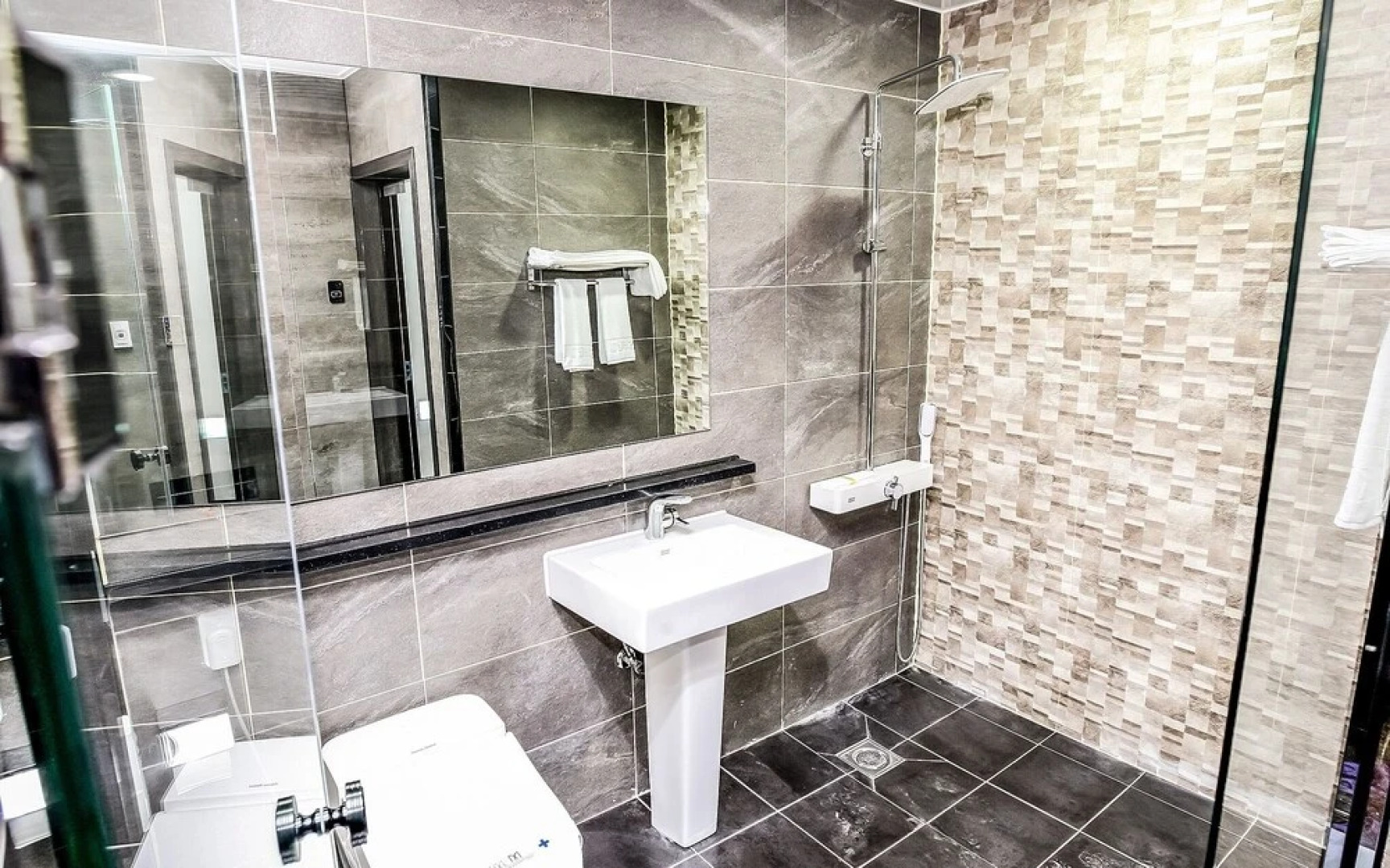 Taebaek M Plus Self Check-in Motel