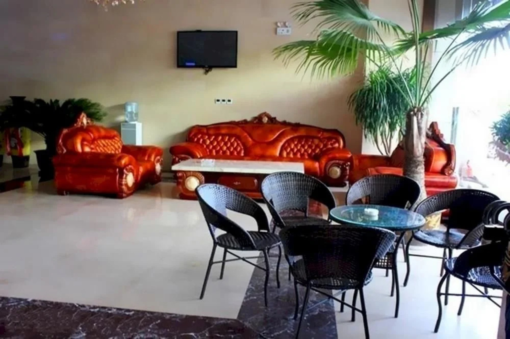 Wendeng Nanyuan Business Hotel