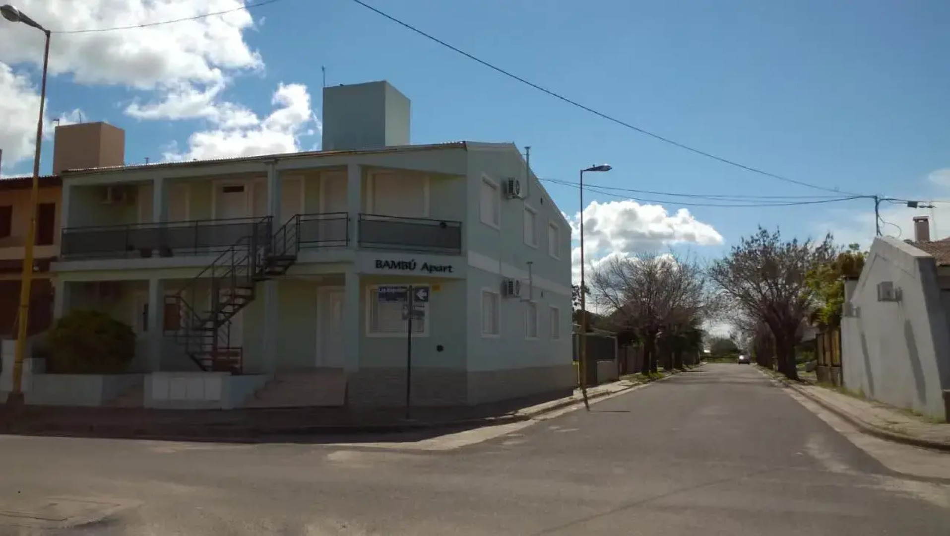 BAMBÚ Apart