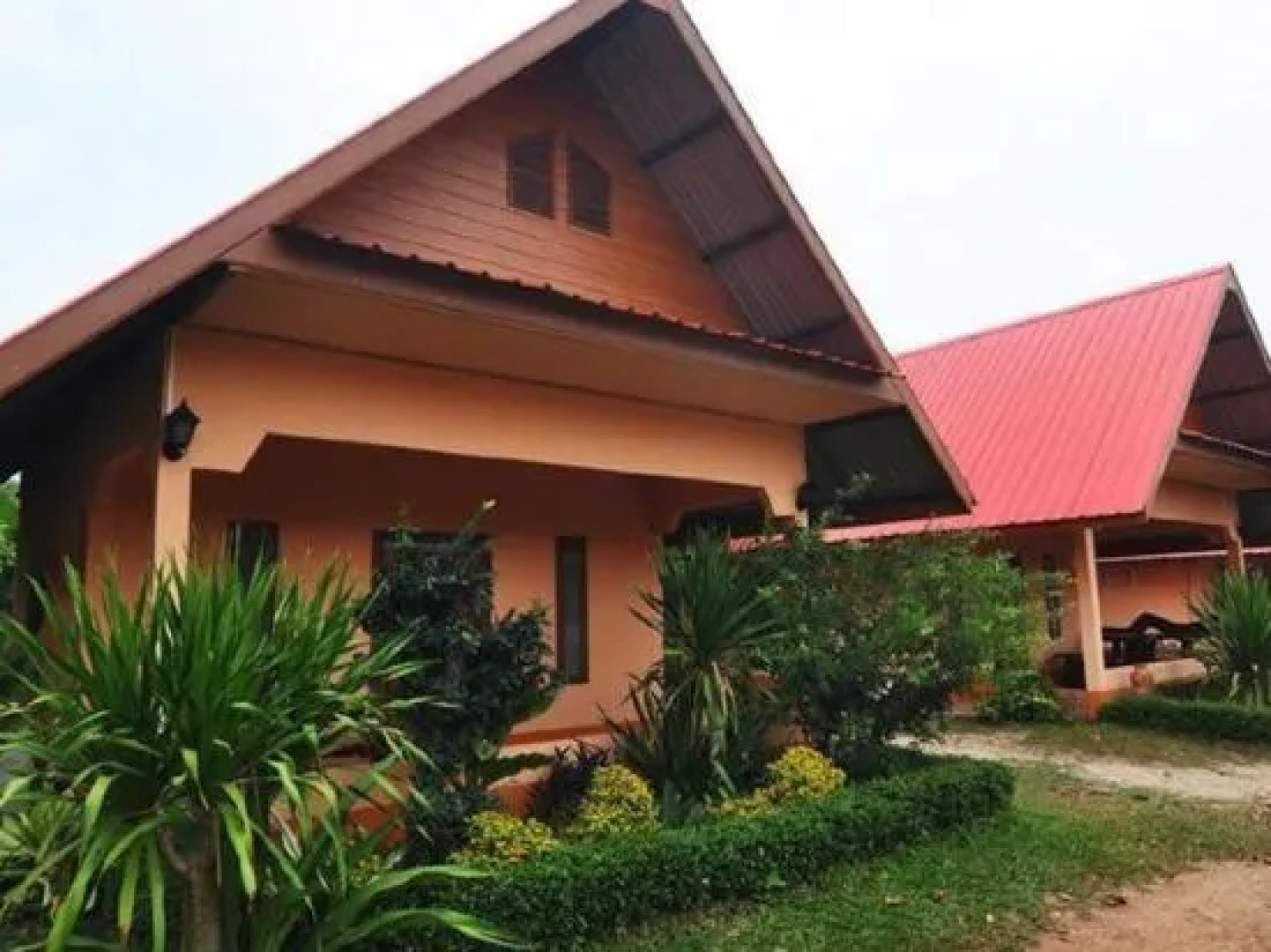 Bann Rim khong Resort