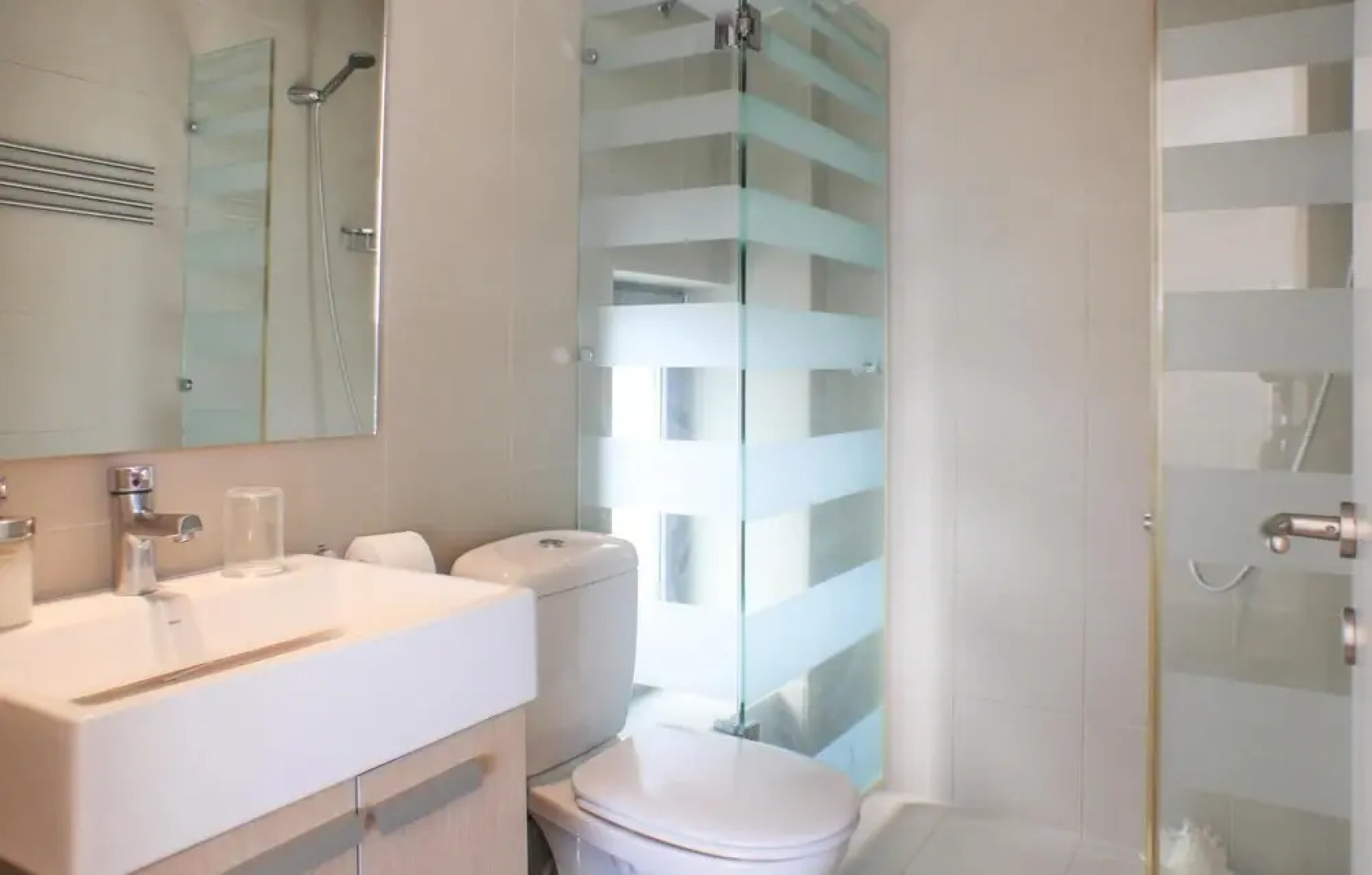 Beautiful Home in Perdika With 4 Bedrooms, Wifi and Outdoor Swimming Pool