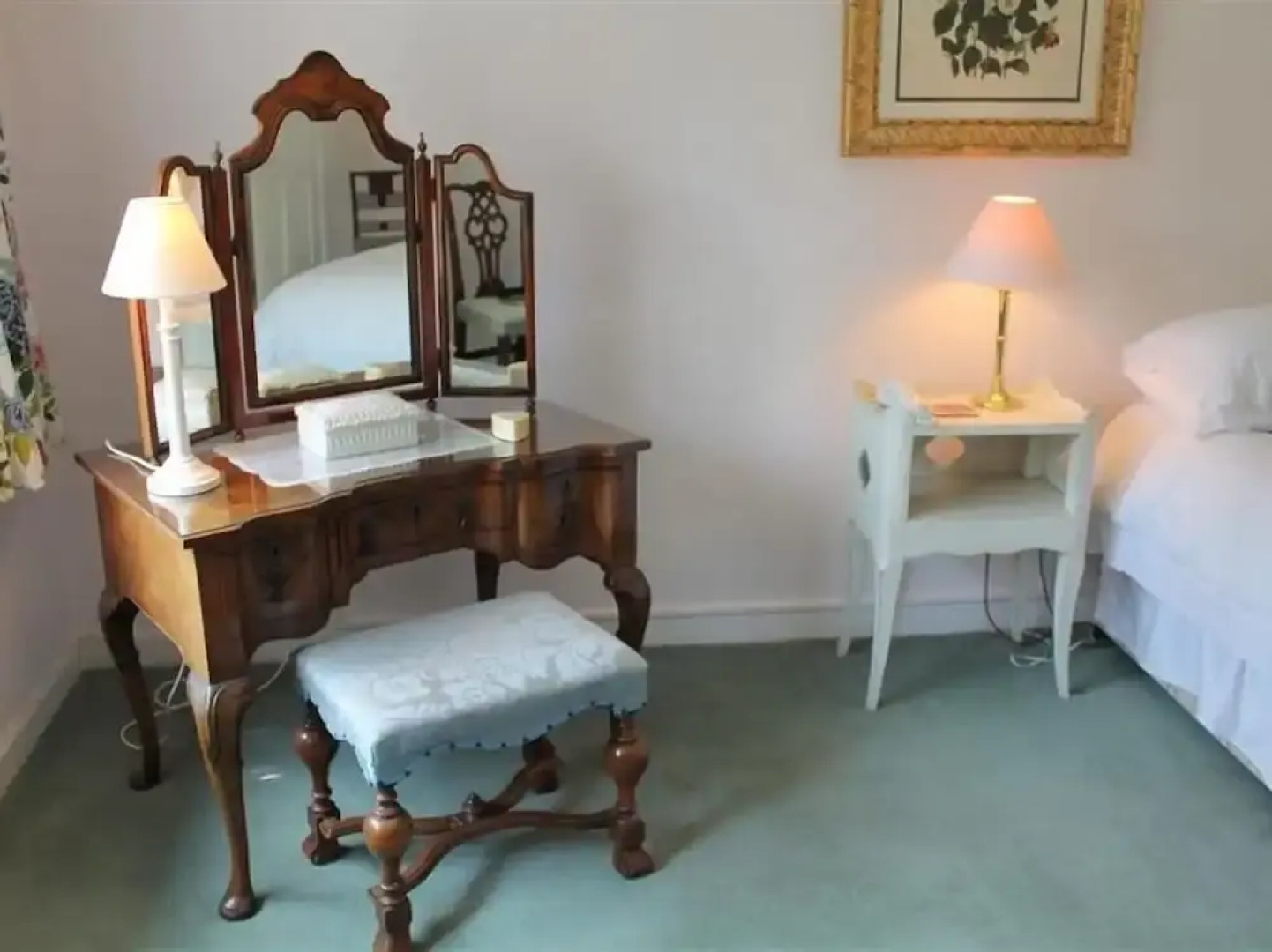 Winterbourne Cottage, Salisbury