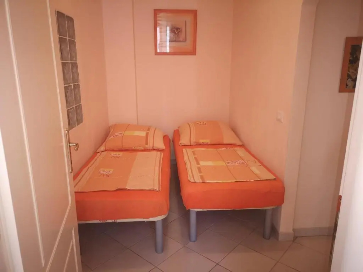 Via Molini 3 km zum Strand priv. Parkplatz