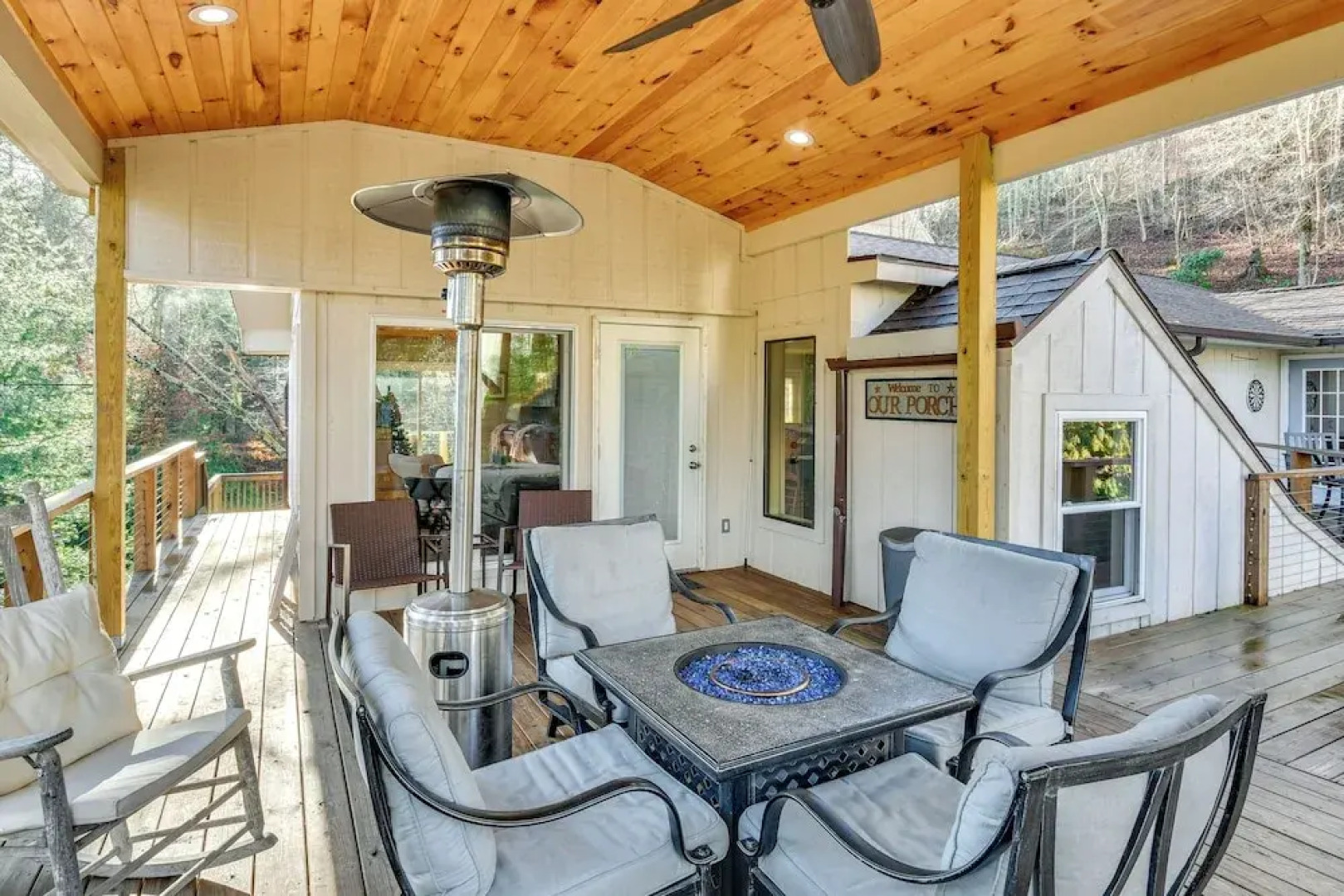 Riverfront Newland Home w/ Pool & Golf Club Access