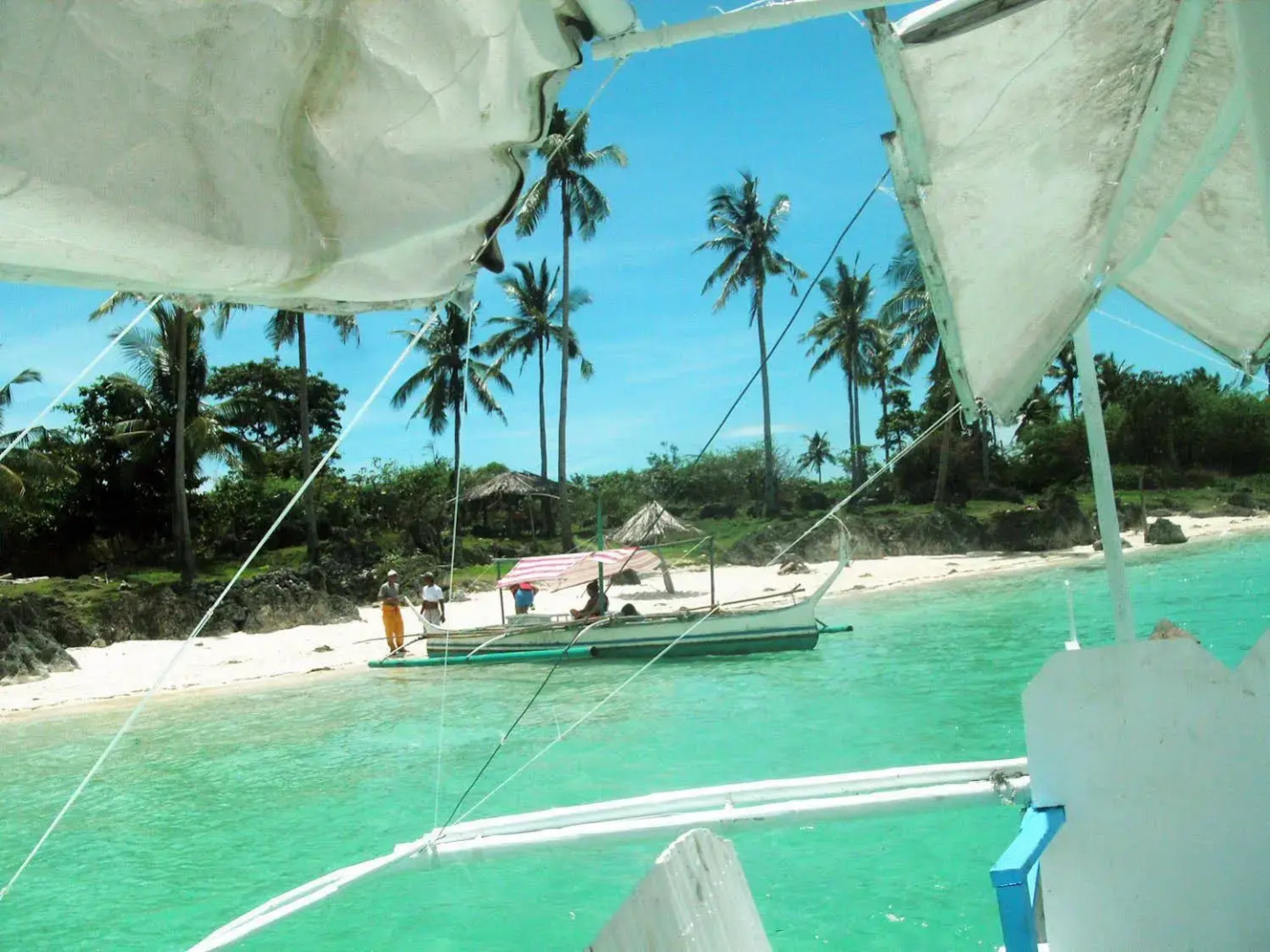 White Beach Bungalows