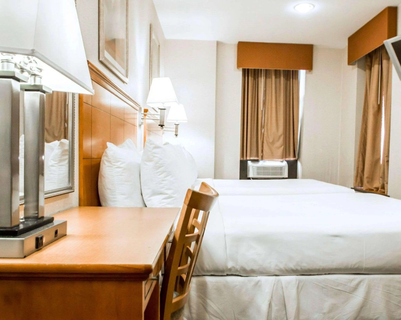 Econo Lodge Times Square