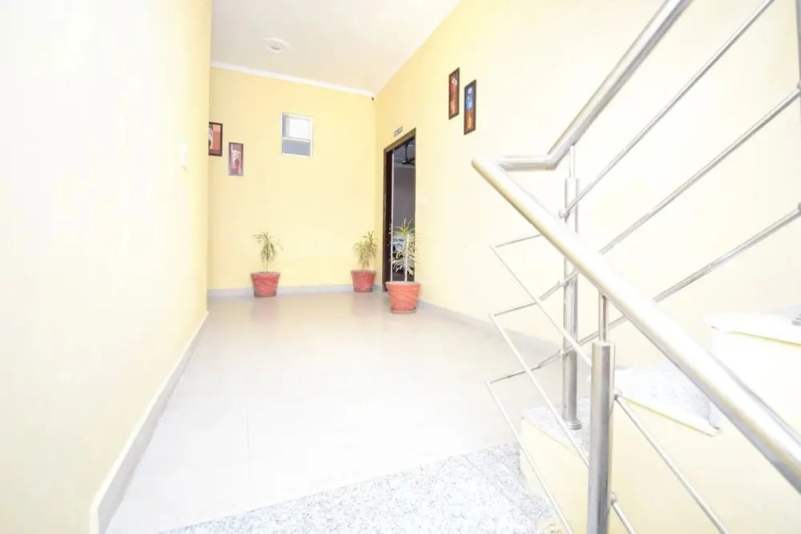 Dreamland By OYO Rooms