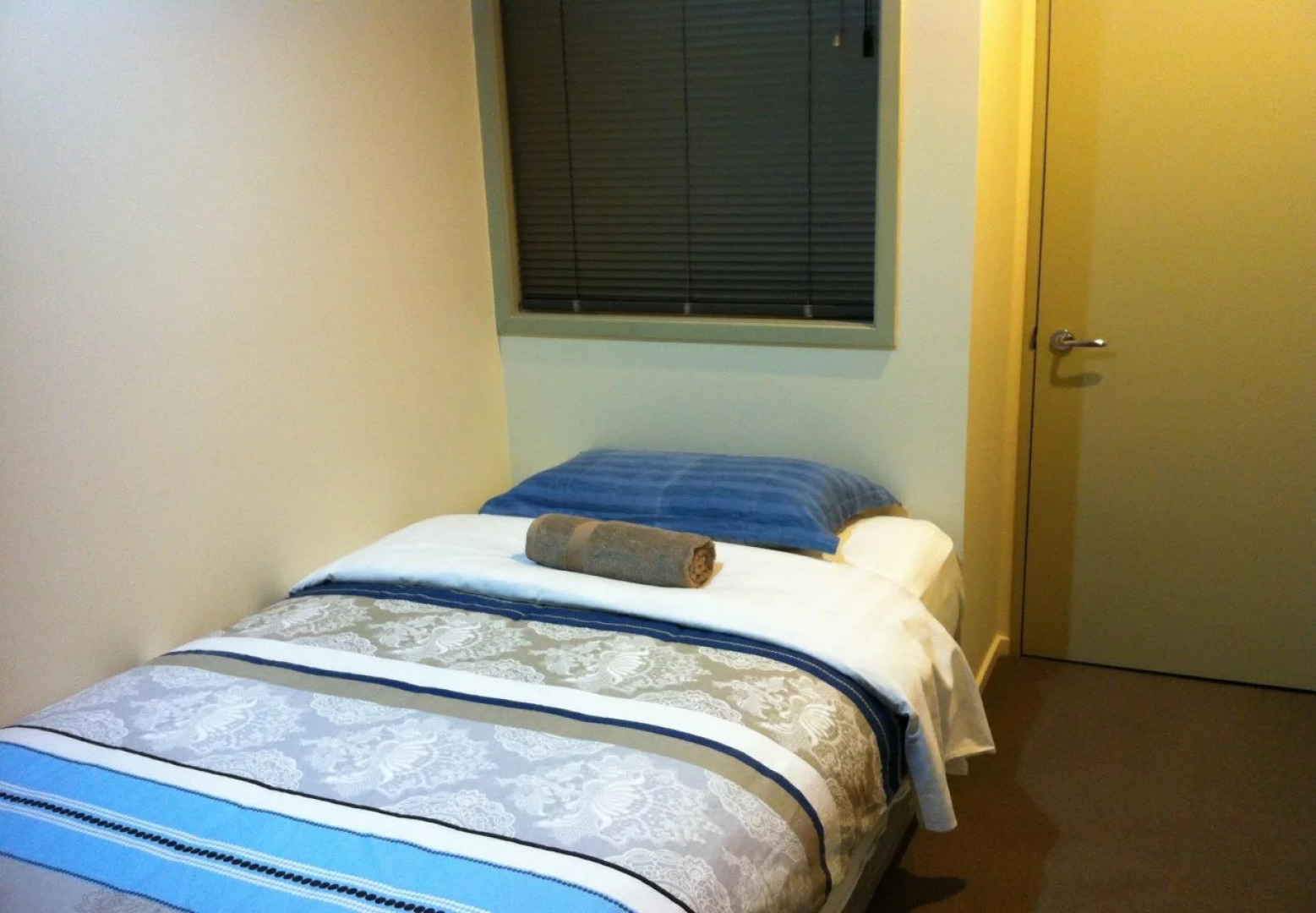 M&Y Airport Guest House (Red)