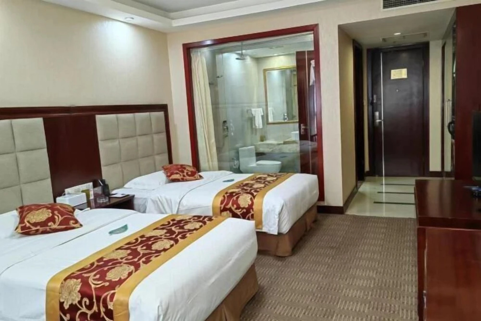 Zhen an Golden Resource Hotel