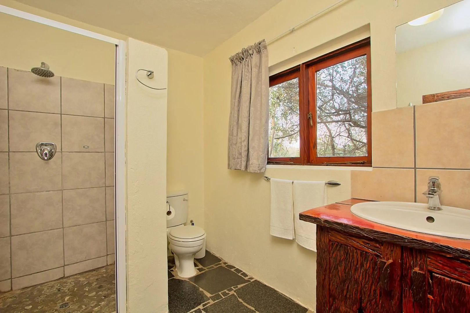 Royale Marlothi Safari Lodge