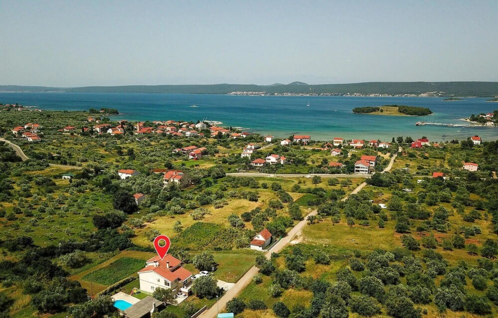 Nice Home in Pasman With 4 Bedrooms, Wifi and Outdoor Swimming Pool