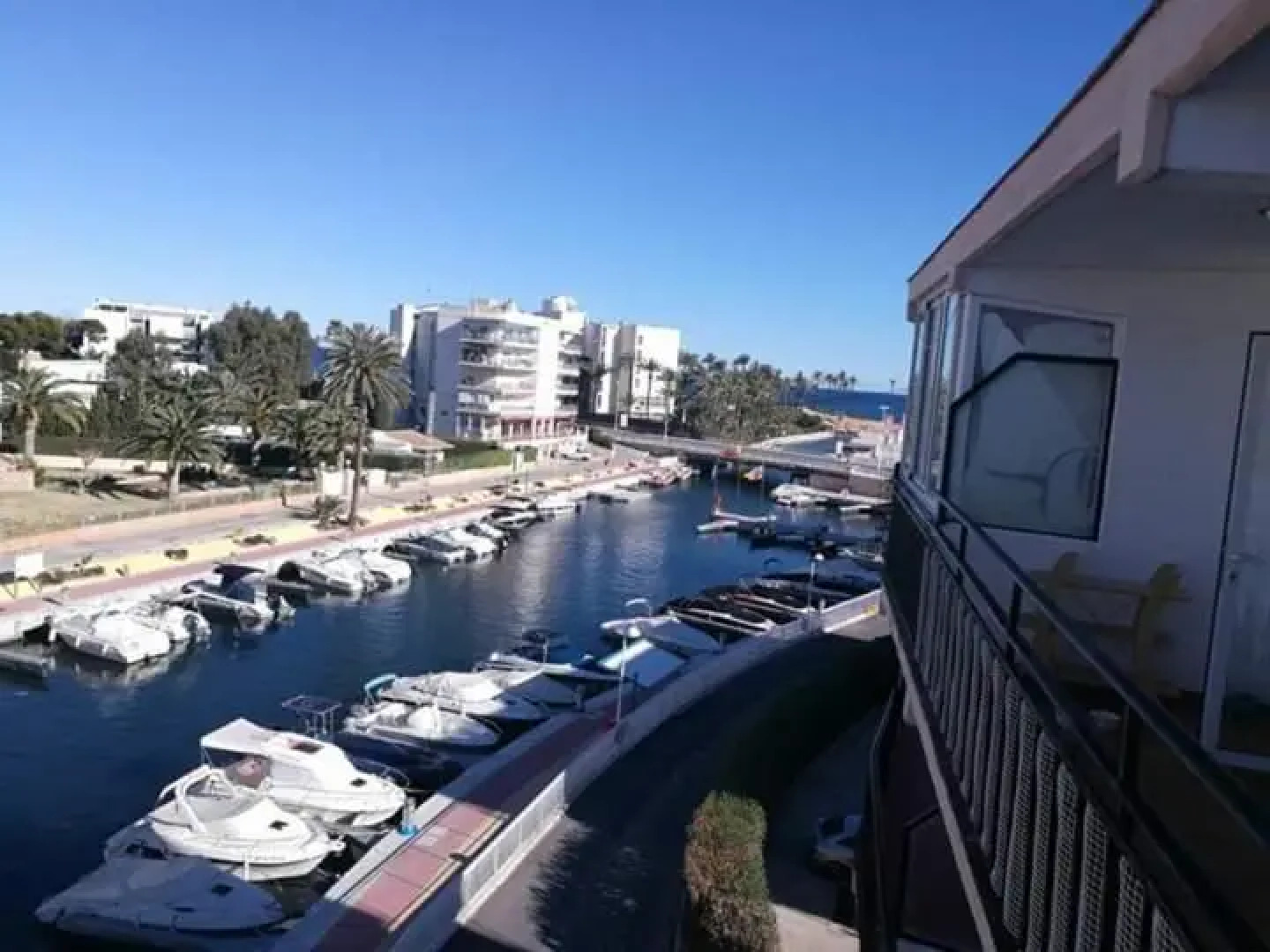 200 meters to Arenal Beach. 3 Bedroom Javea