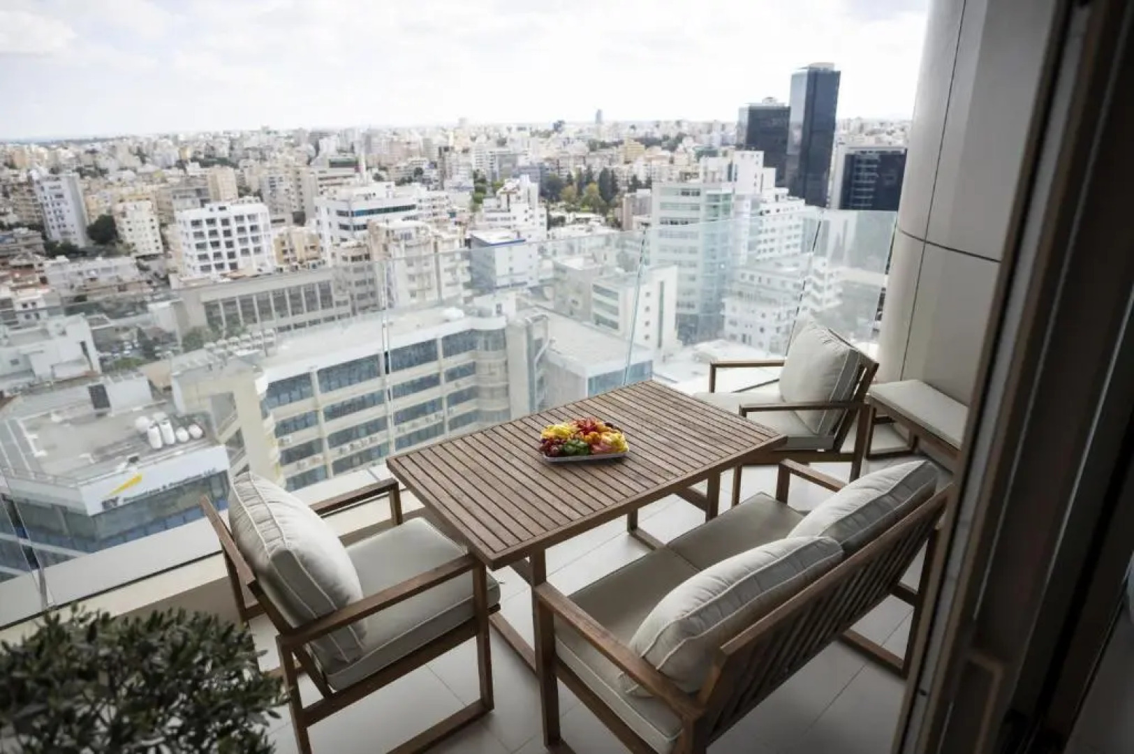 360 Nicosia - 2 bedrooms Luxury Residence
