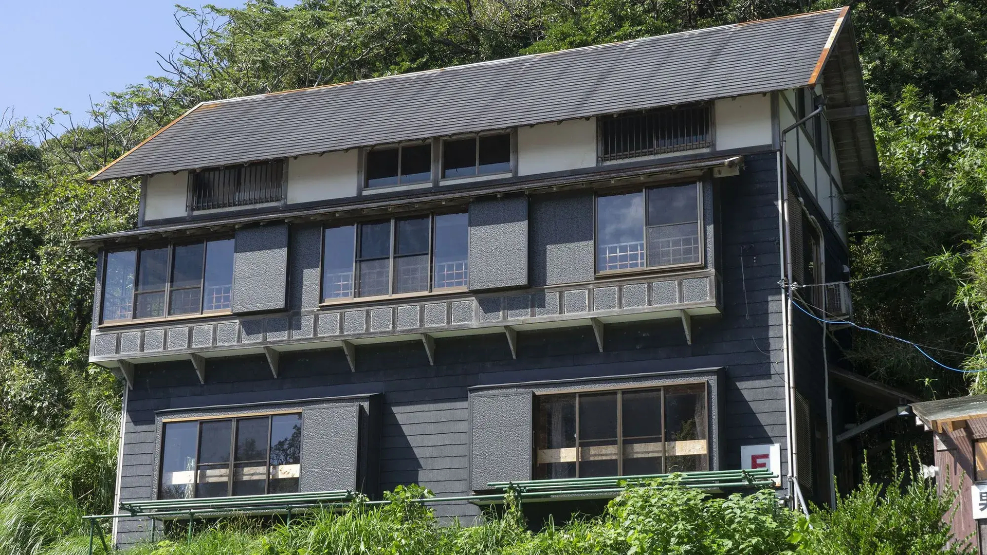 Dogashima Land Hopia