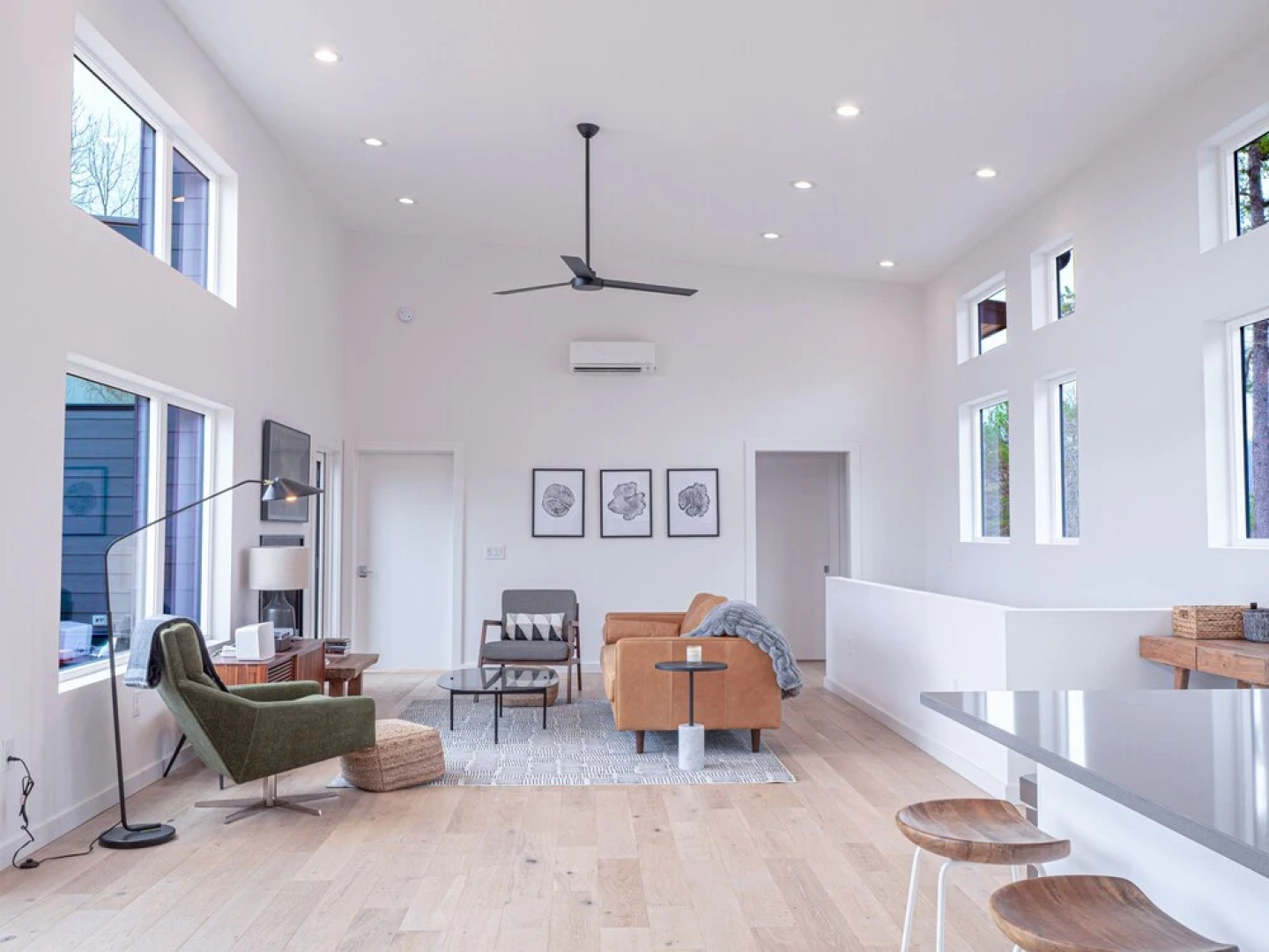 EcoModMtn Stunning mountain views