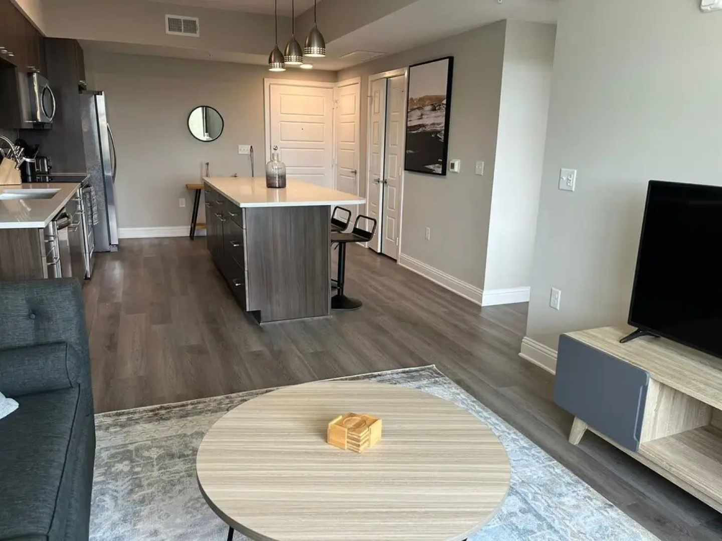 The Elvis Presley Urban Luxury Apts Austin