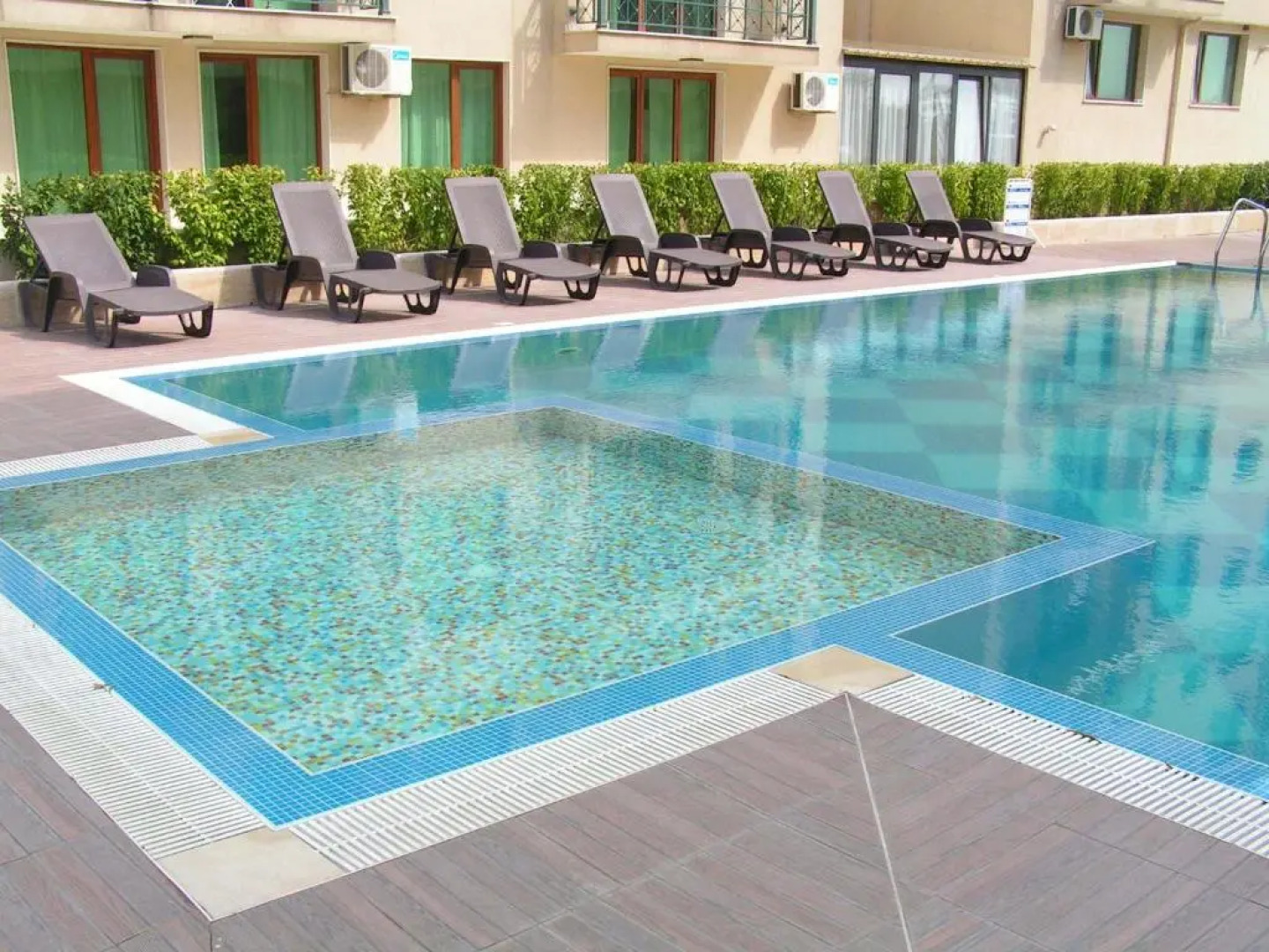 Apartments Primorsko