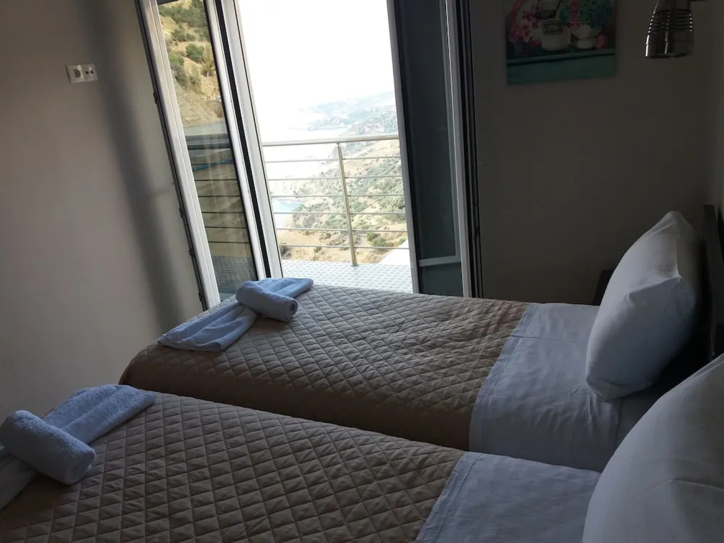 Akrotiri Panorama Apartments