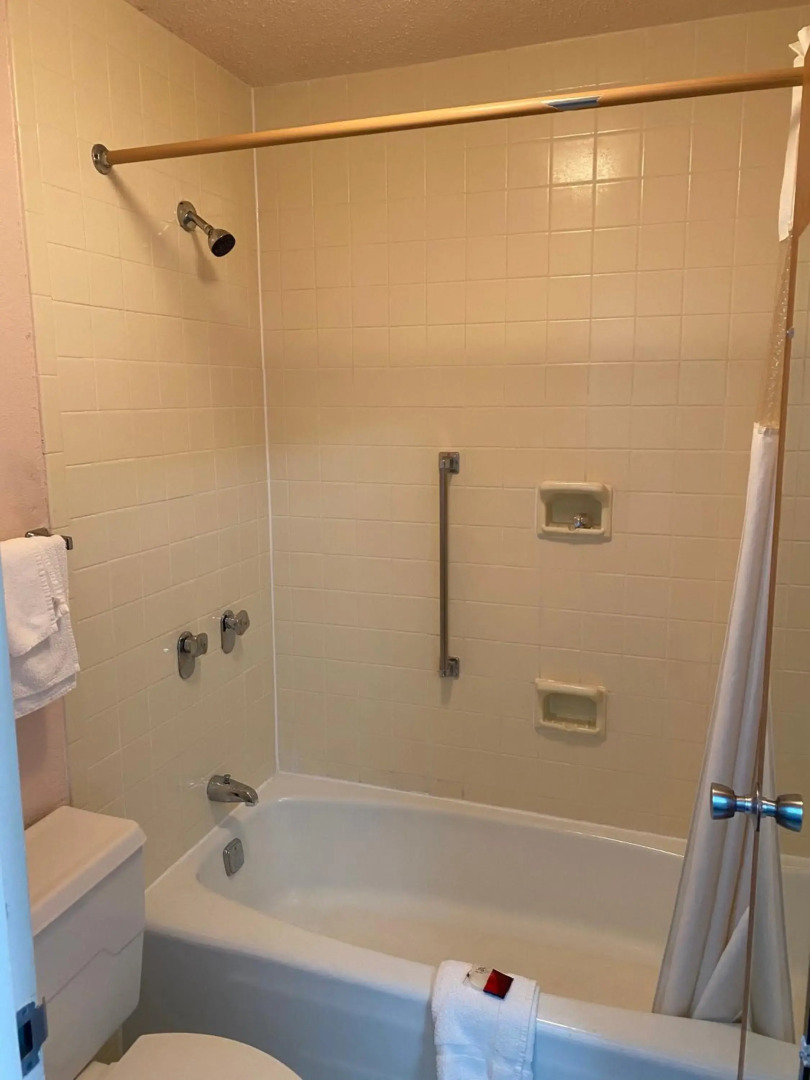 Motel 6 Marianna, FL