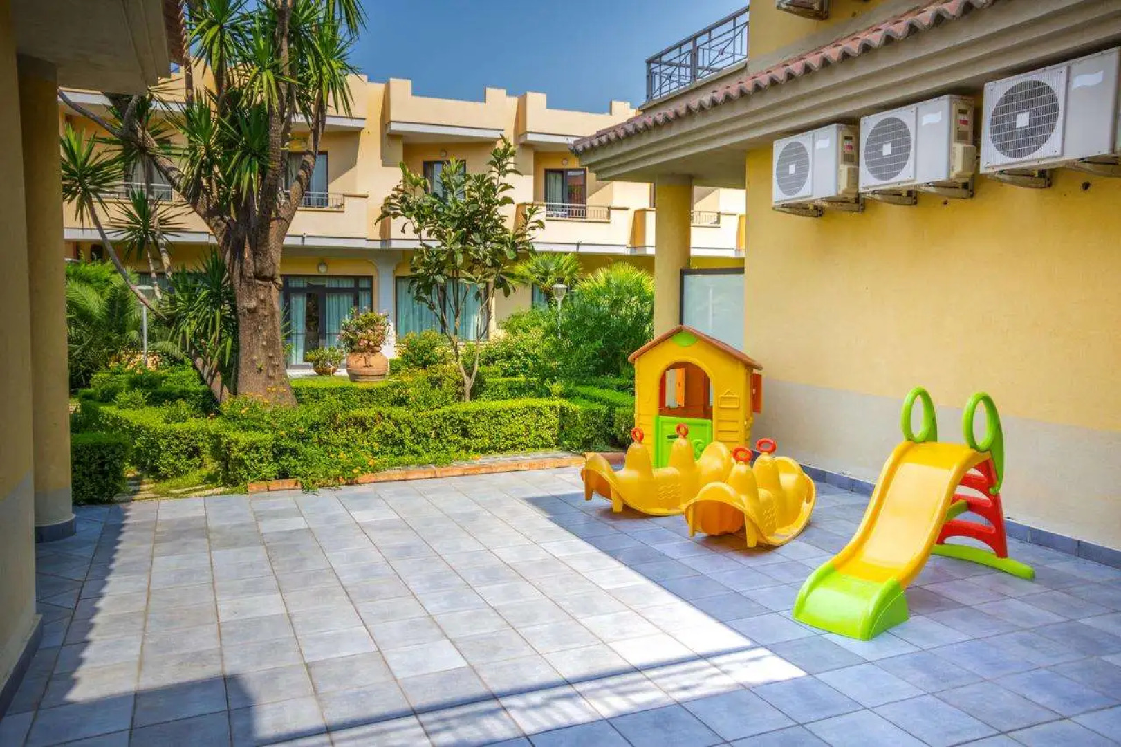 Отель Nettuno Palace