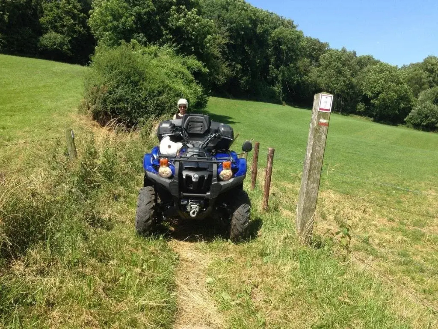 Relax Trois Bornes - De Grenspost