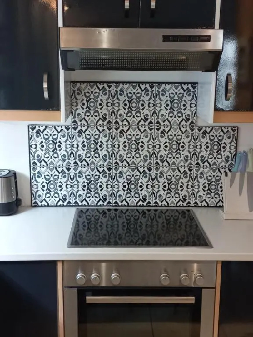 Waterfront Estate Self Catering F10