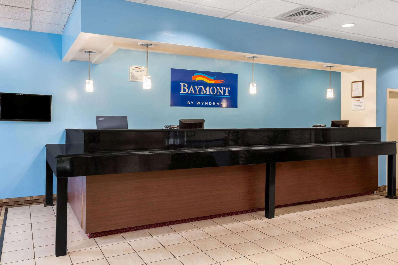 Baymont by Wyndham Queensbury / Lake George