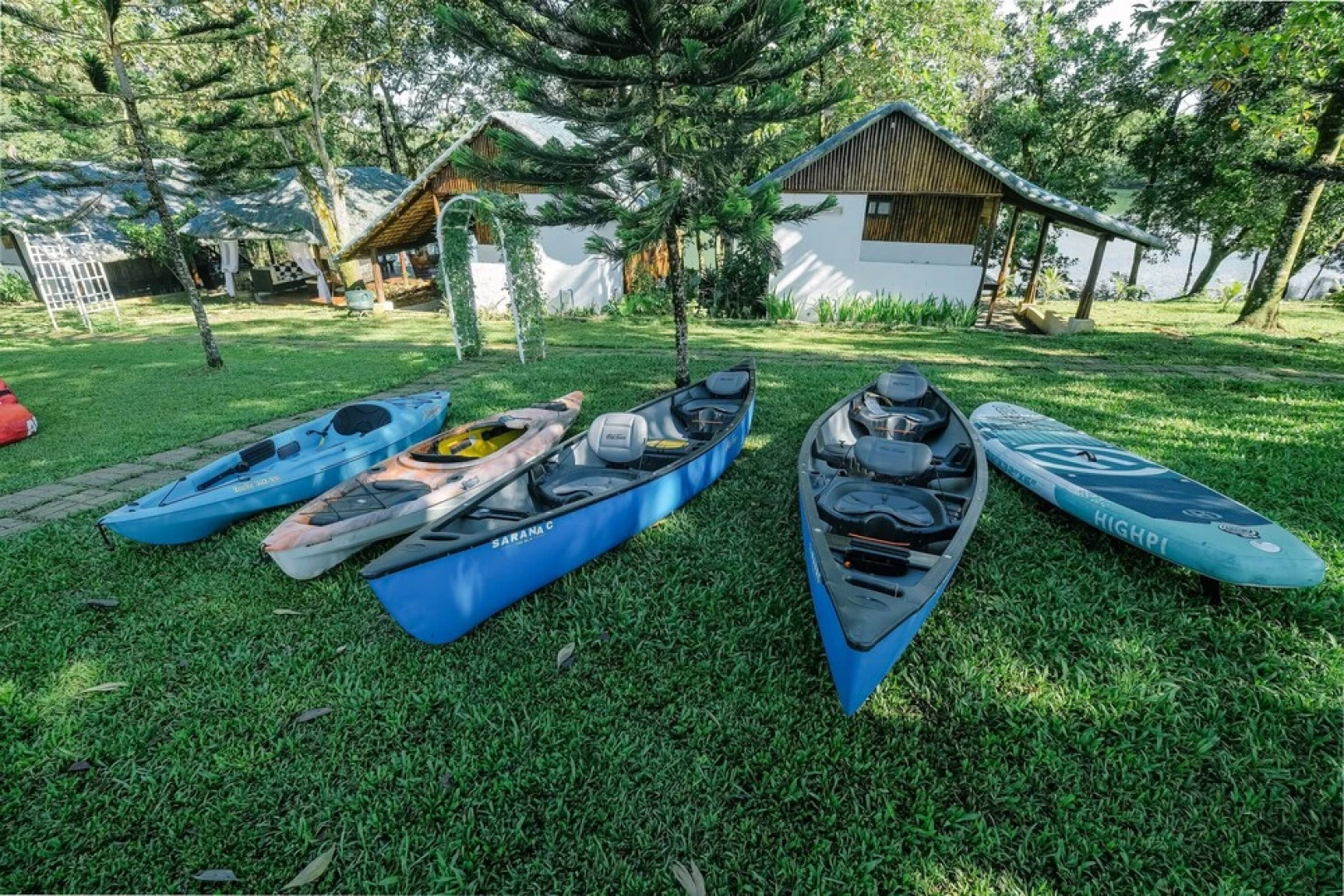 Almost Heaven Lake Resort by Cocotel