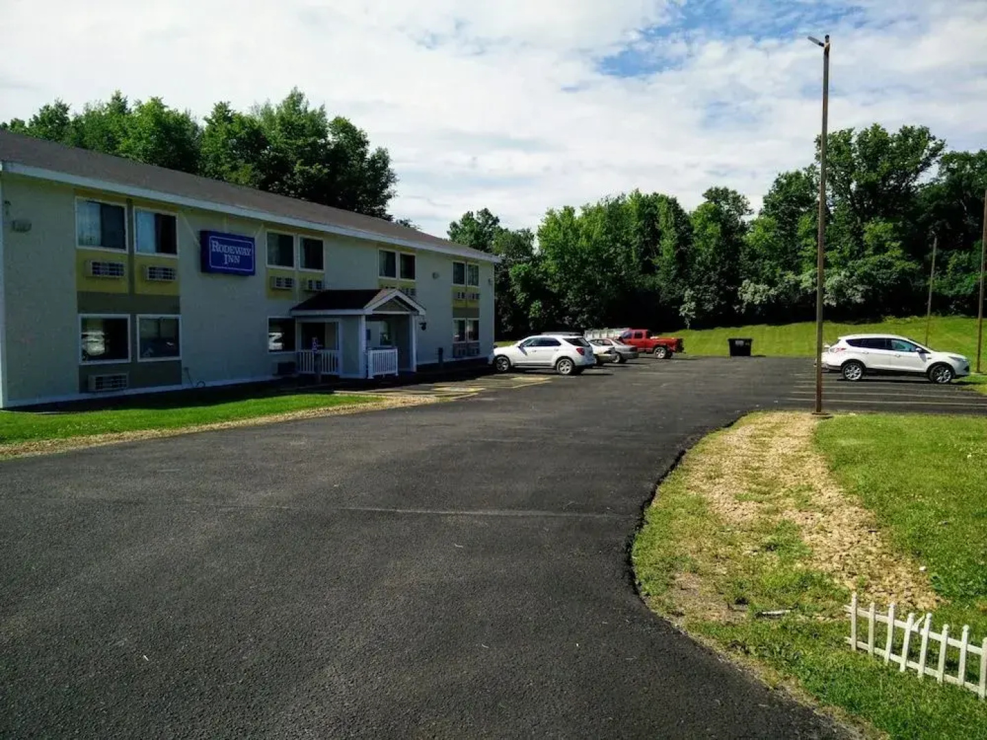 Super 8 by Wyndham Chisago City