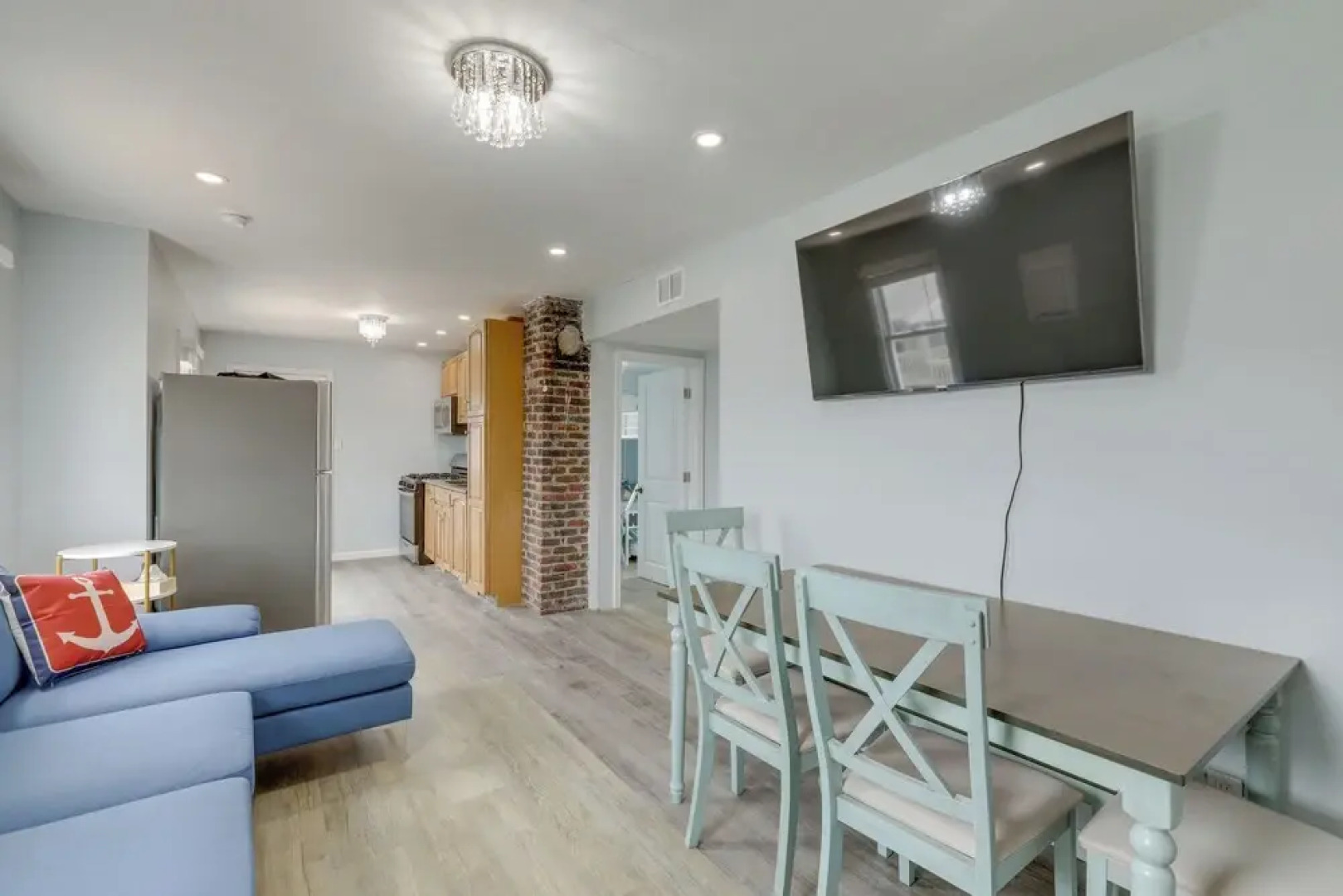 Sunny Seaside Heights Retreat: Walkable Location!