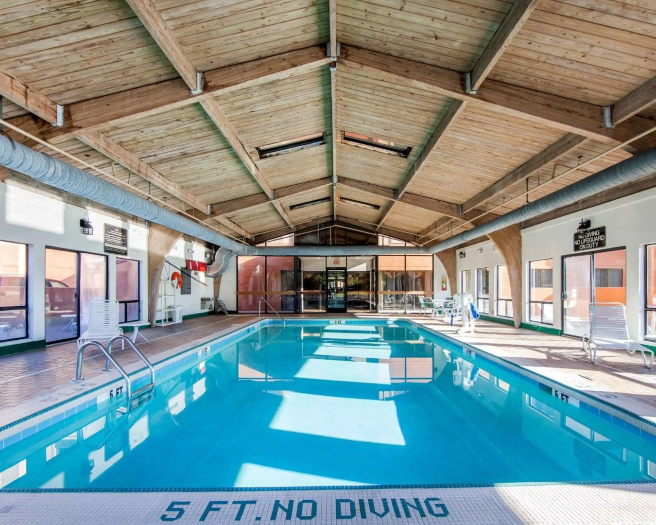 Comfort Suites London South