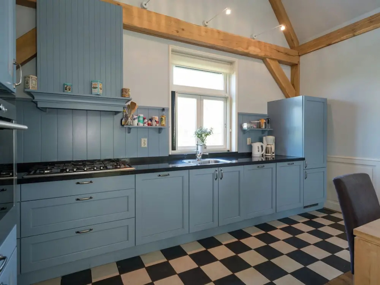 Inviting Holiday Home in Zuidoostbeemster near Center & Forest