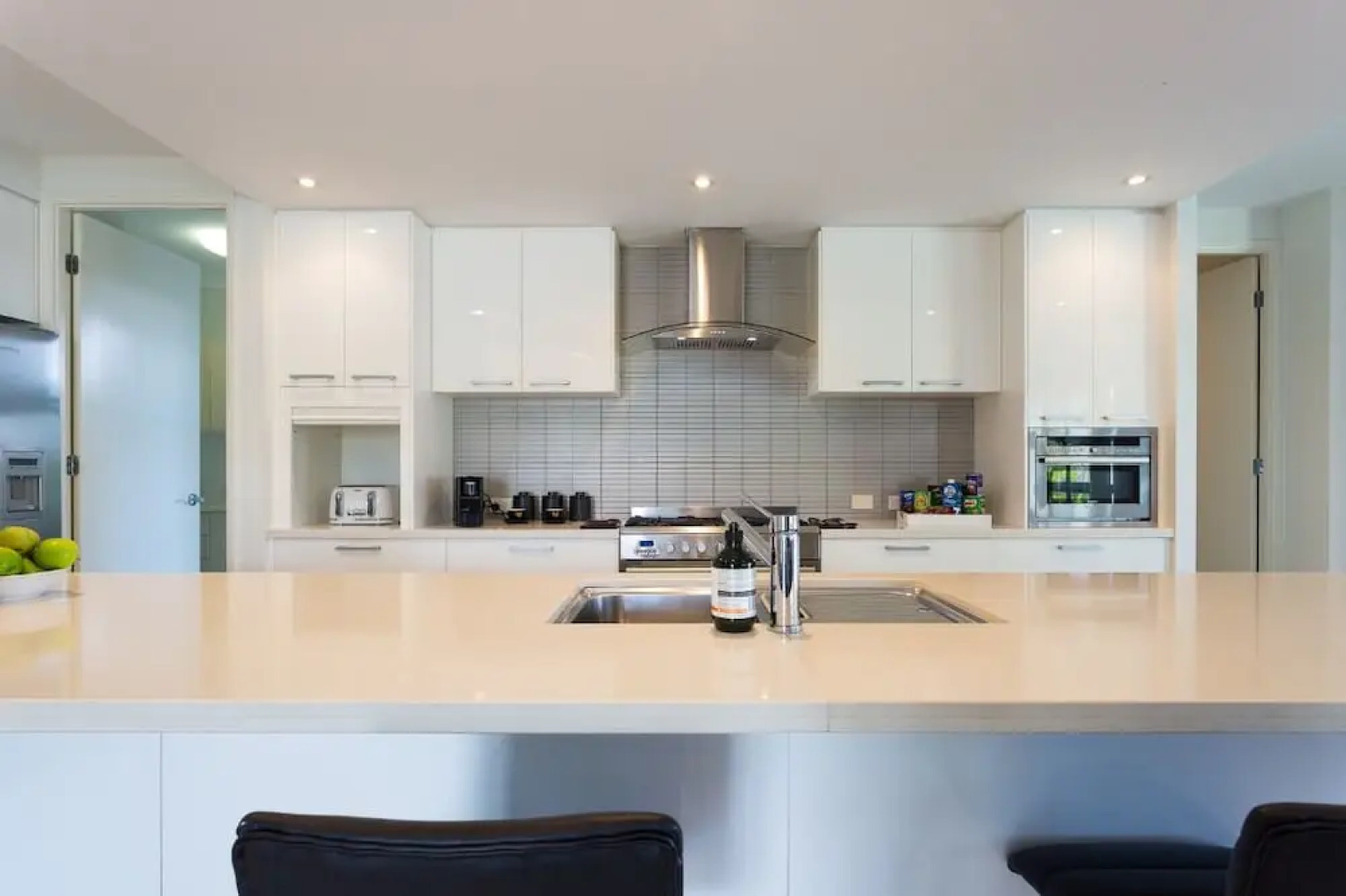 Cairns Beaches Home With Water View