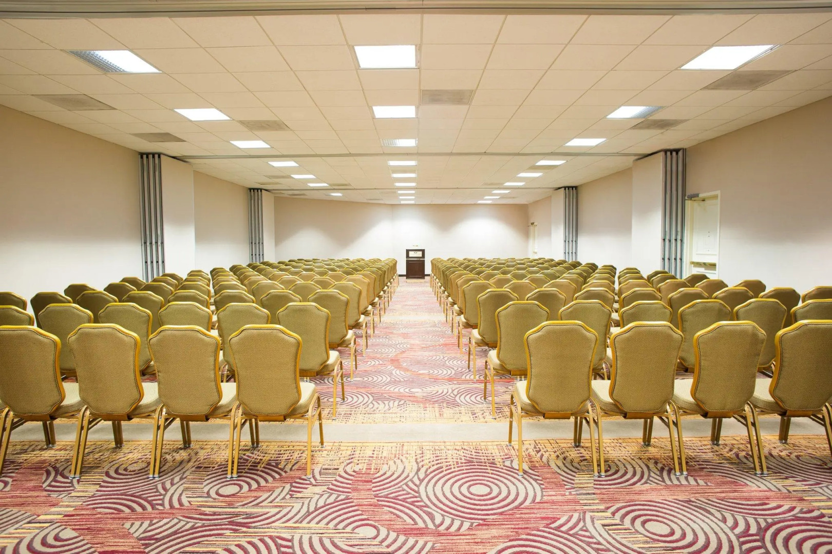 Crowne Plaza Hotel Northwest-Brookhollow