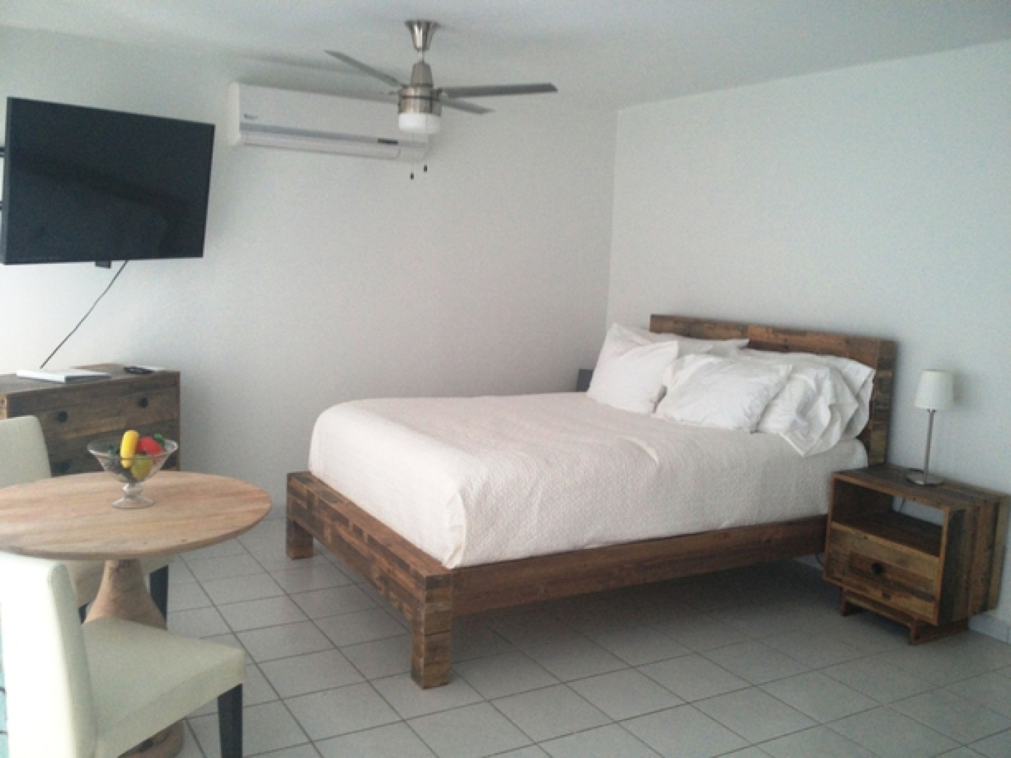 Coral Beach Apartments