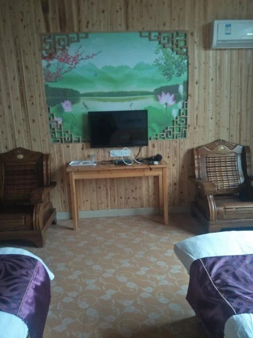 Shangrao Wuyuan Likeng Guxitai Inn