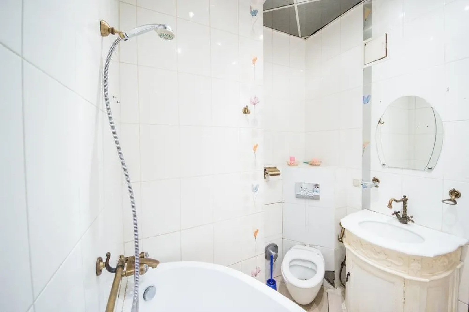 Апартаменты «Funny Dolphins Проспект Мира»