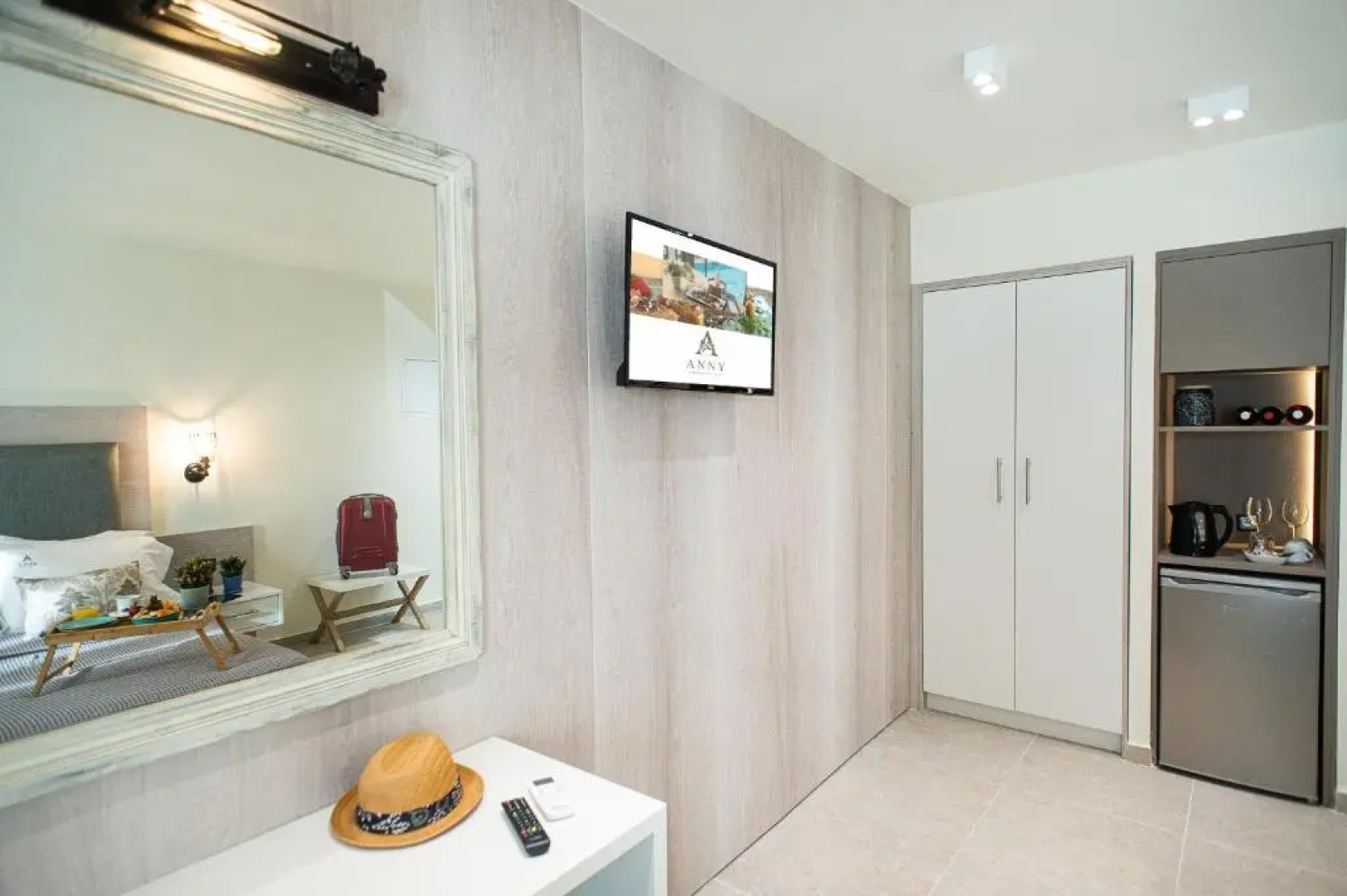 Anny Residences & Suites