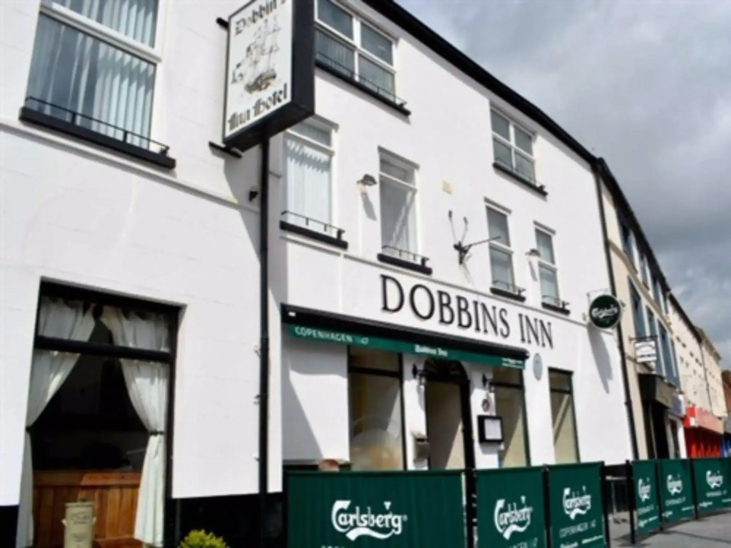 Dobbins Inn