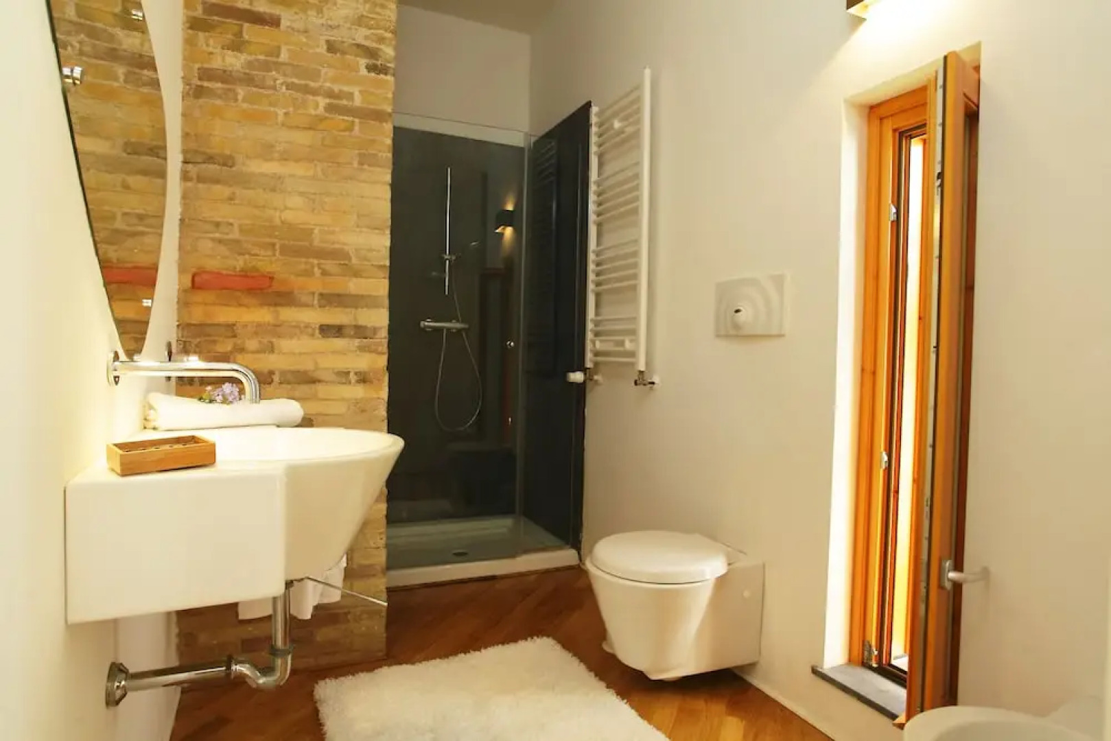 Villa Venere, 6 Bedrooms 5 Bathrooms, Private Pool and sea