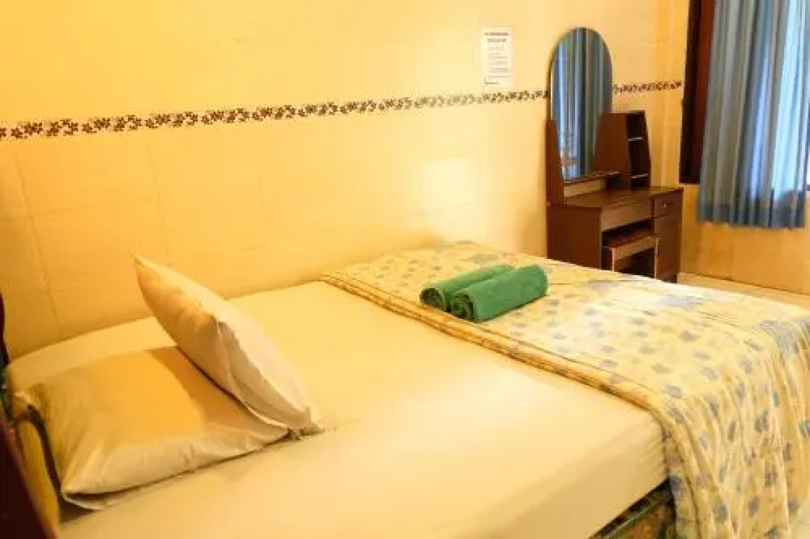 Kerti Beach Bungalow and Restaurant