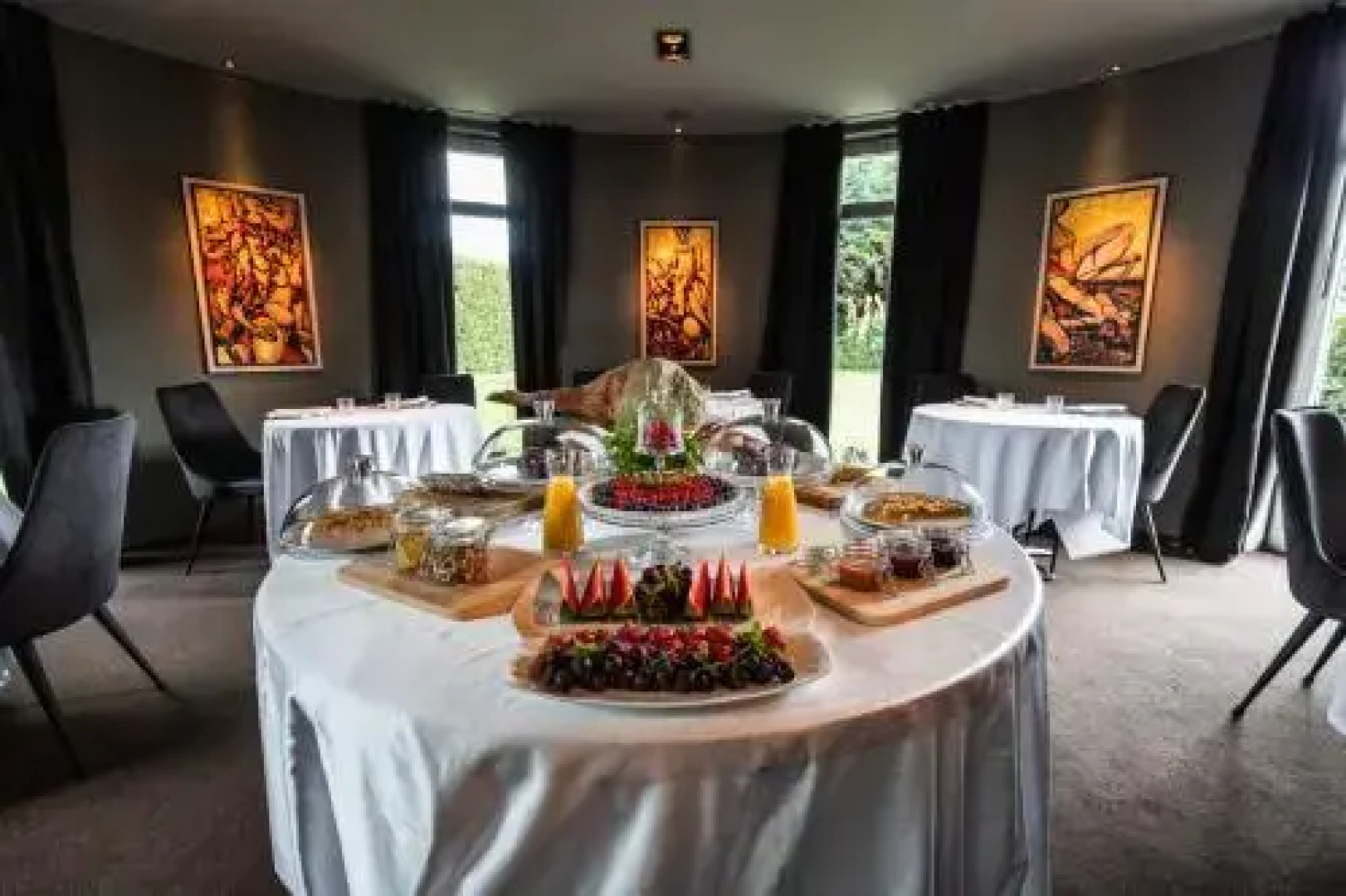 DAM Boutique Hotel & Restaurant