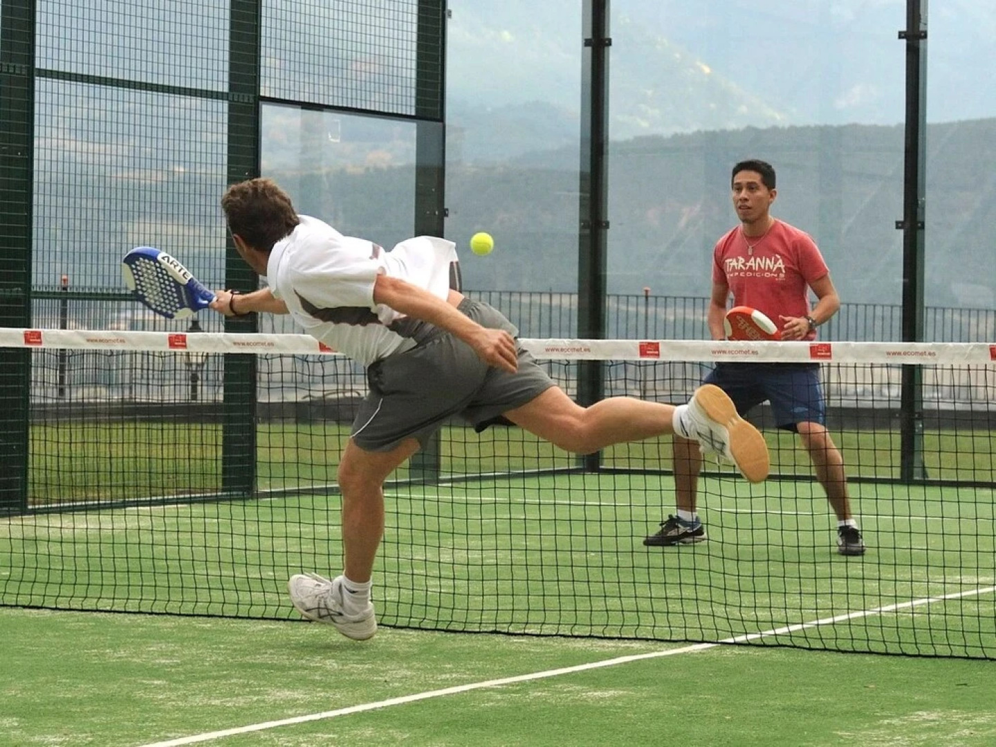 Cozy Bungalow With a Fireplace in the Middle of the Pyrenees