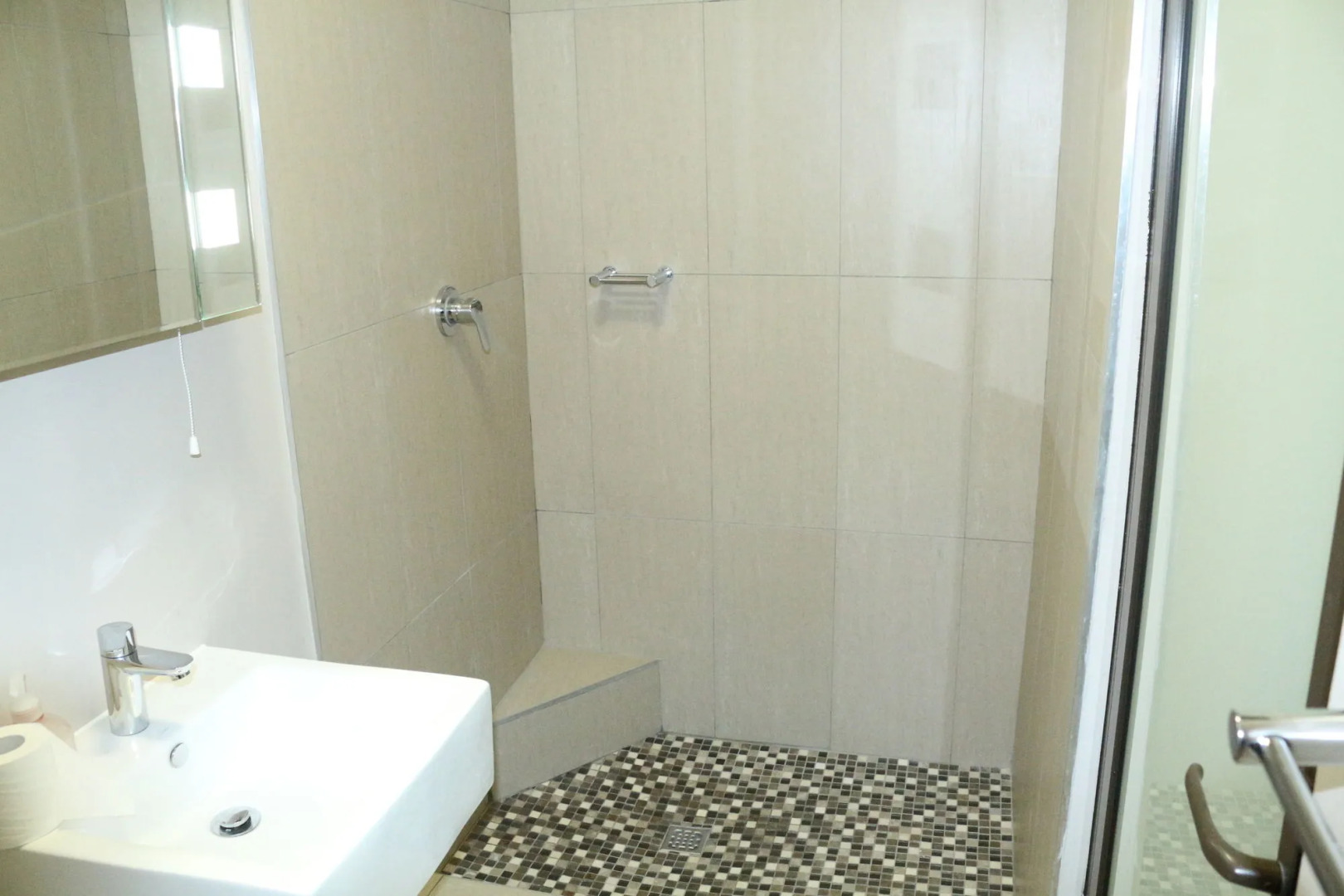 Discovery Guest House