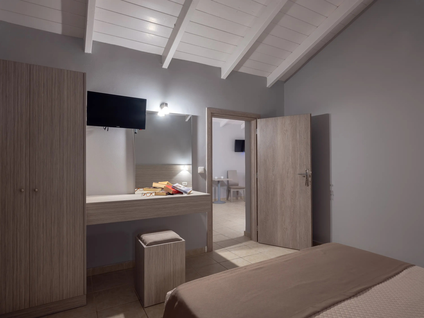 Отель Zante Atlantis