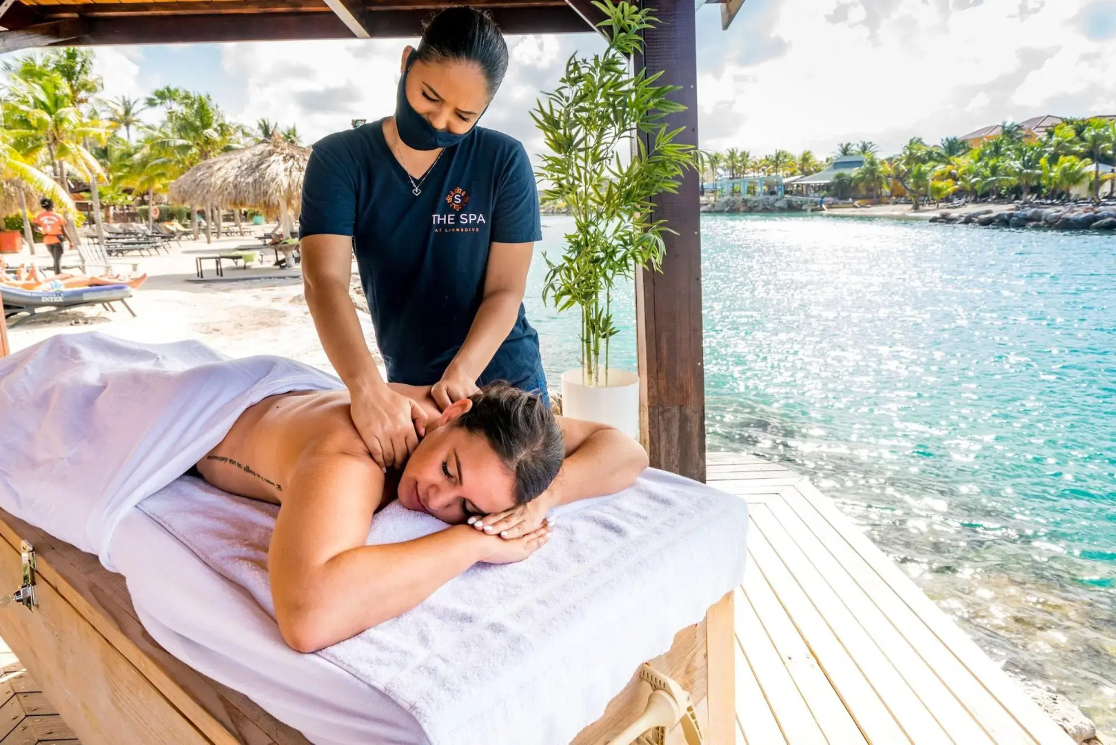 LionsDive Beach Resort