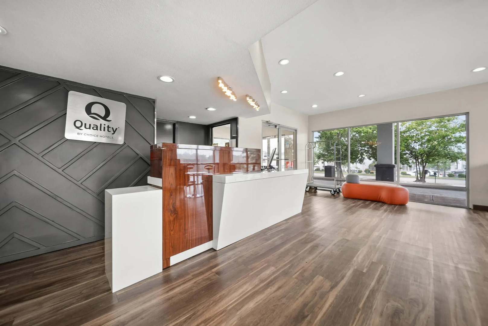 Quality Inn Auburn Campus Area I-85