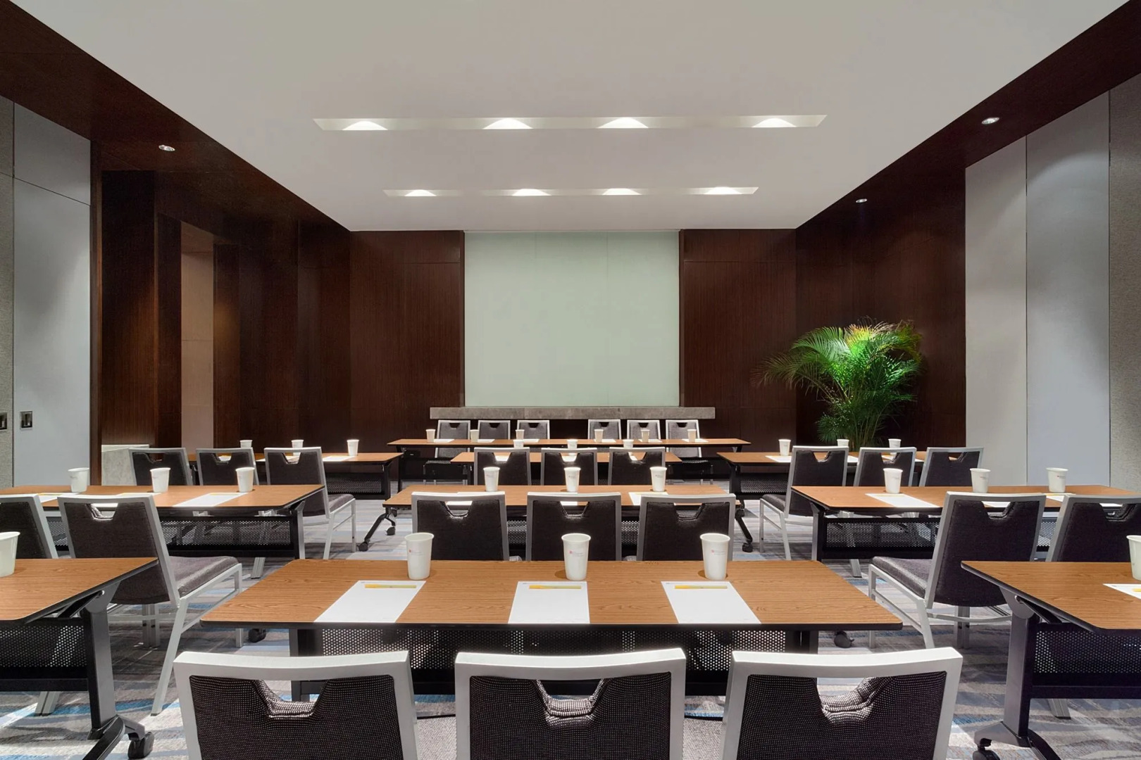 Hilton Garden Inn Shenzhen Bao'an