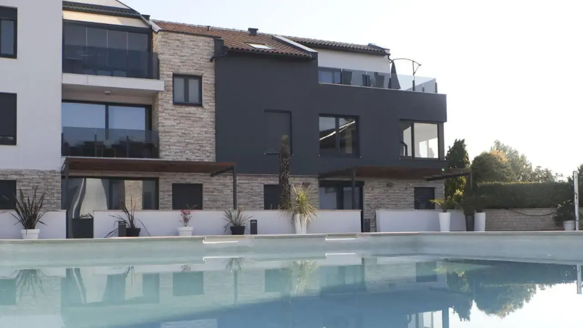 Penthouse No6
