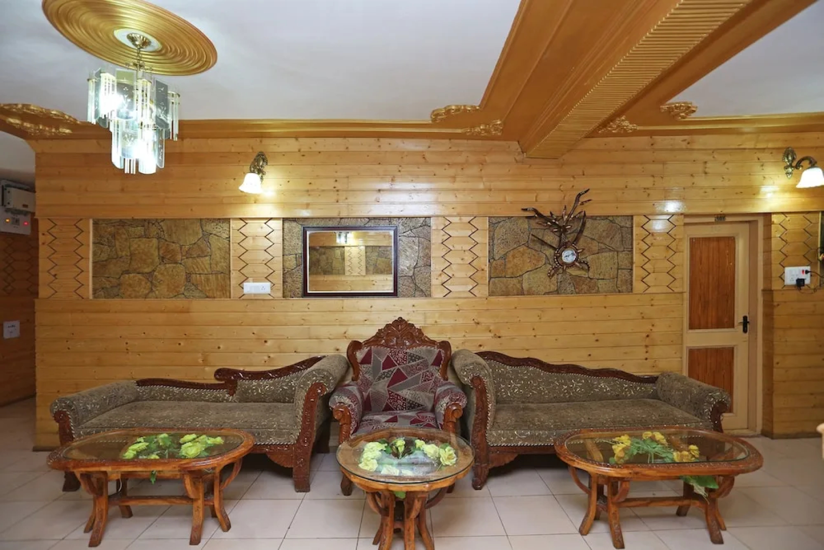 OYO 9084 Hotel Tourist Palace
